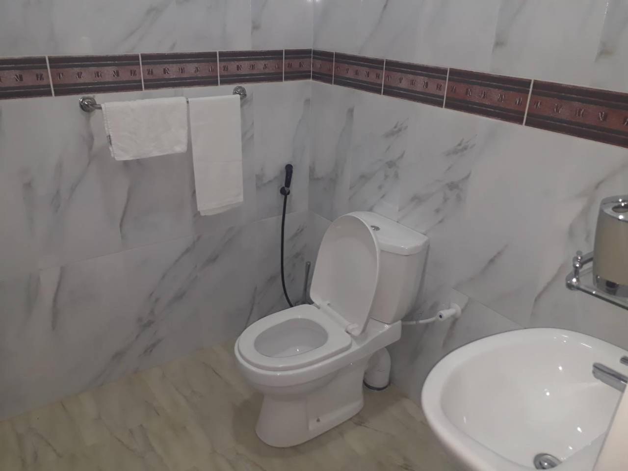Villaflorence Kadawatha Bagian luar foto