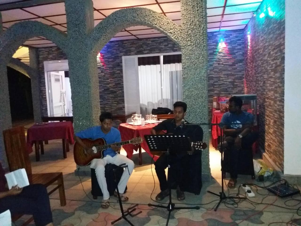 Villaflorence Kadawatha Bagian luar foto